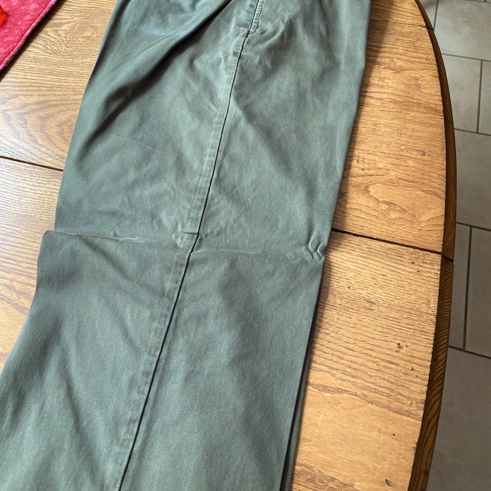 Tommy Hilfiger olive green slacks